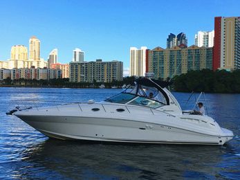 Catamaran sailing yacht Yacht Rentals in North Miami